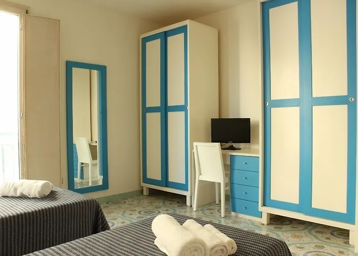 Borgo Nocleg ze śniadaniem 4*